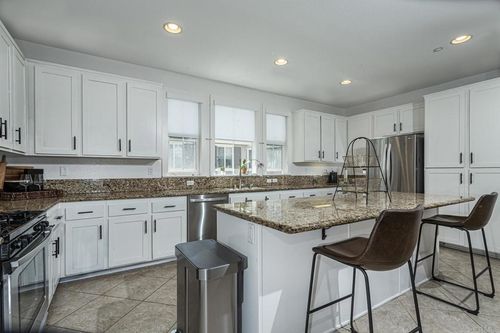 1646 Hickory Nut Pl, Chula Vista, CA, 91915-1728 | Card Image