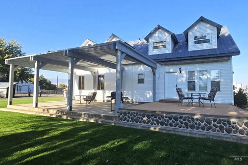 2909 Highway 95, Cambridge, ID, 83610-5124 | Card Image