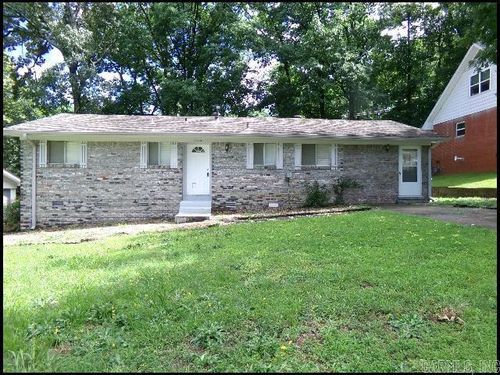 11423 Birchwood Dr, Little Rock, AR, 72211-5715 | Card Image