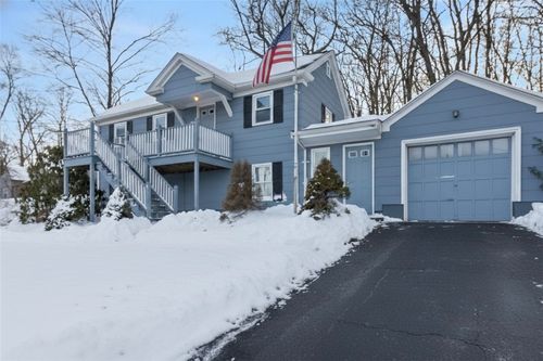 885 Eddie Dowling Hwy, North Smithfield, RI, 02896-8210 | Card Image