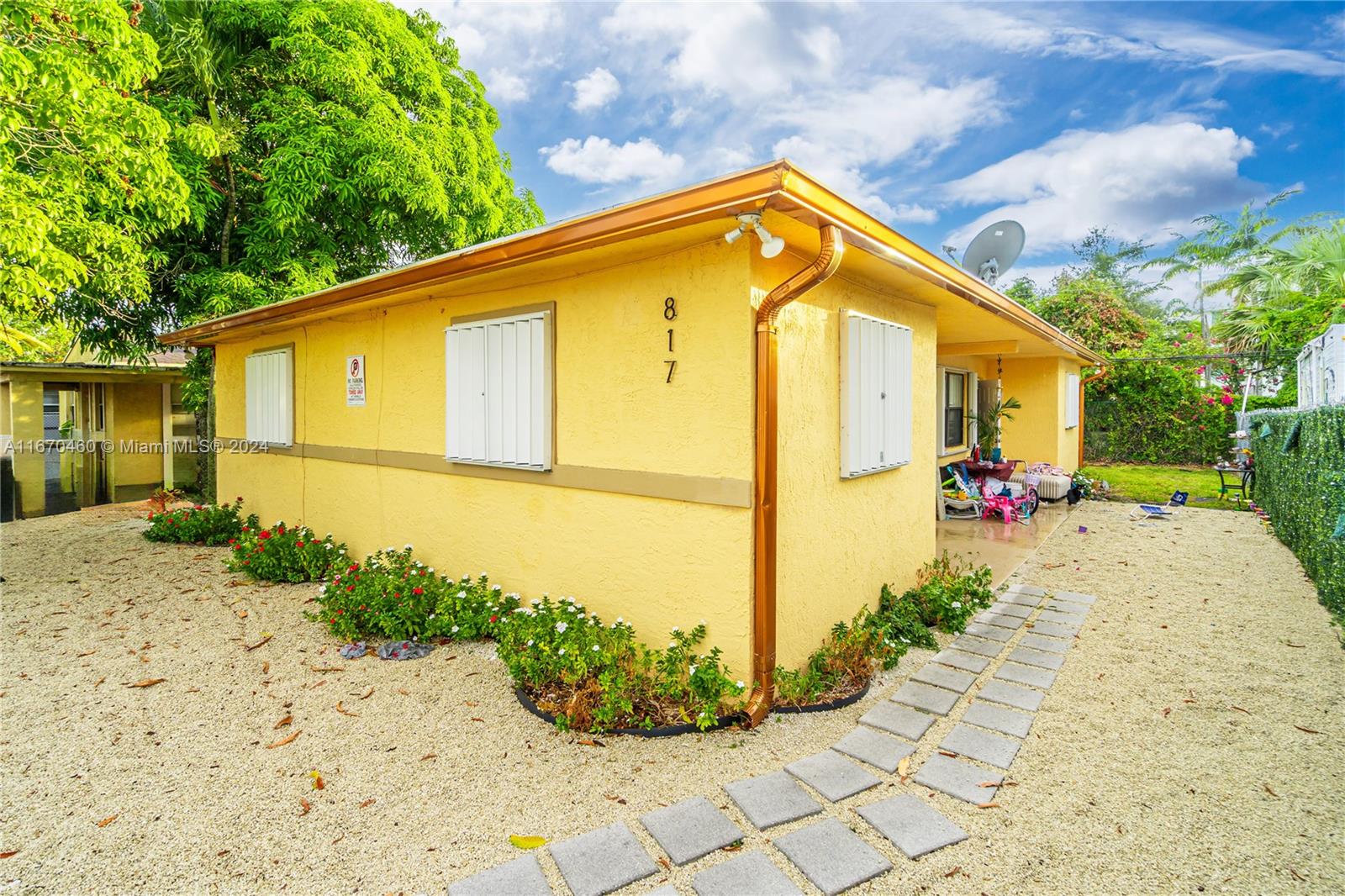 12th Ave, Fort Lauderdale, FL 33311