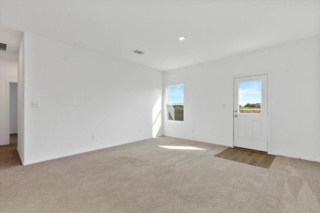 14320 Tordillo Dr, House other with 3 bedrooms, 2 bathrooms and 2 parking in Elgin TX | Image 10
