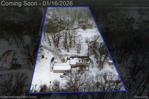 3780 Bass Lake Rd, Commerce Township, MI, 48382-1710 | Card Image