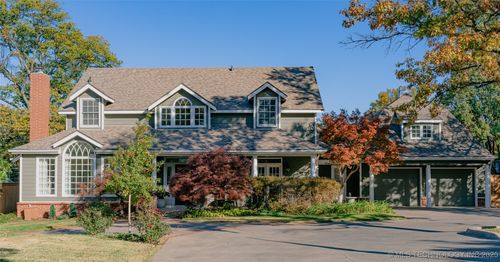 2449 E 24th St, Tulsa, OK, 74114-3203 | Card Image