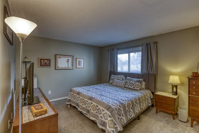 4757 Spring Cir Minnetonka MN-print-014-013-A9932-2400x1600-300dpi.jpg | Image 15