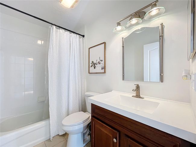 865 Scenic View Cir, House other with 3 bedrooms, 2 bathrooms and null parking in Minneola FL | Image 28