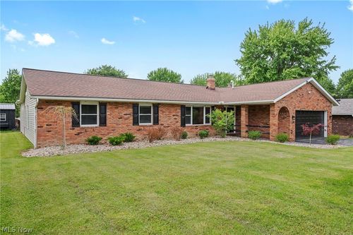 19474 Benbow Rd, Strongsville, OH, 44136-7730 | Card Image