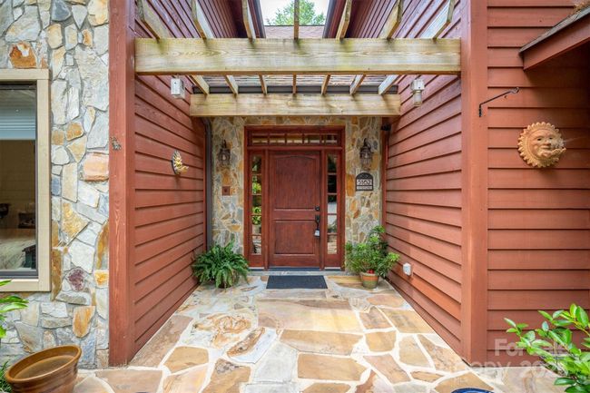5162 Beech Bluff Dr, House other with 4 bedrooms, 5 bathrooms and null parking in Morganton NC | Image 4