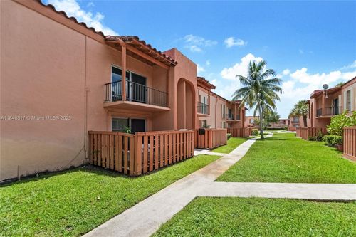 apt-j16-7160 Fairway Dr, Miami Lakes, FL, 33014-6958 | Card Image