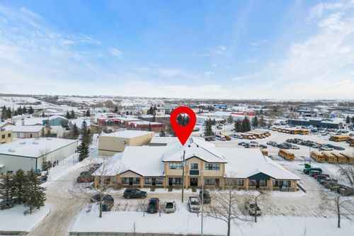 200-14 Crystalridge Dr, Okotoks, AB, T1S2C3 | Card Image