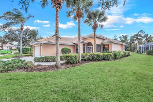 6086 Highwood Park Ln, NAPLES, FL, 34110-2379 | Card Image