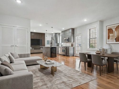 1v-72 Columbia Ave, Jersey City, NJ, 07307-4132 | Card Image