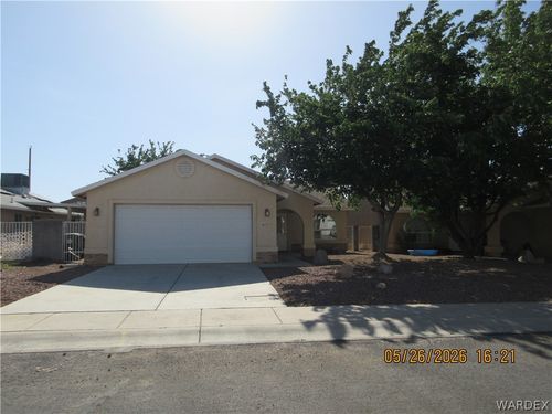 3279 N Eagle Rock Rd, Kingman, AZ, 86401-4409 | Card Image