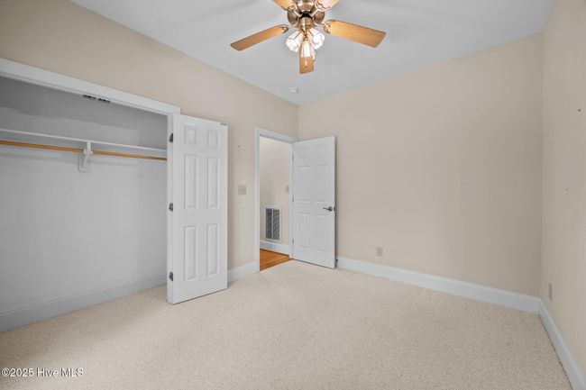 425 Cypress Landing Trl, House other with 4 bedrooms, 4 bathrooms and 2 parking in Chocowinity NC | Image 35