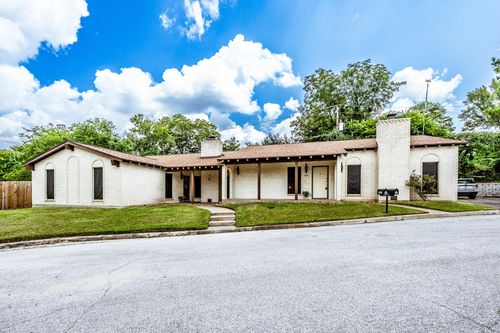 1914 Rosewood Lane, Huntsville, TX, 77340 | Card Image