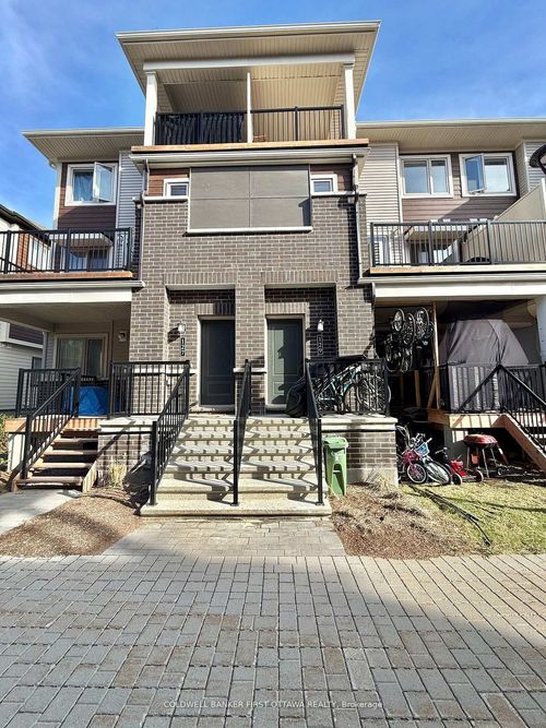 36-129 Anthracite Pvt, Nepean, ON, K2J7C8 | Card Image