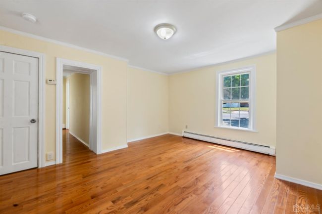 429 Old Bridge Tpke, House other with 3 bedrooms, 2 bathrooms and null parking in East Brunswick NJ | Image 8