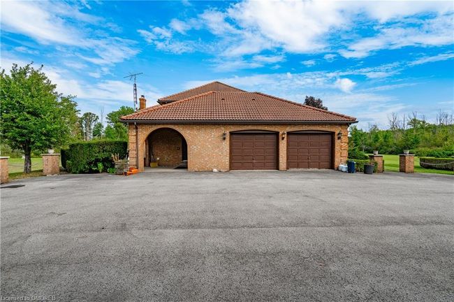 2650 Garrison Rd, House other with 5 bedrooms, 3 bathrooms and 8 parking in Fort Erie ON | Image 36