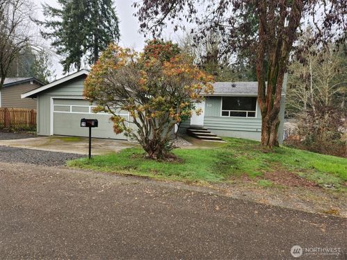 20 Se Holly Pl, Shelton, WA, 98584-9302 | Card Image