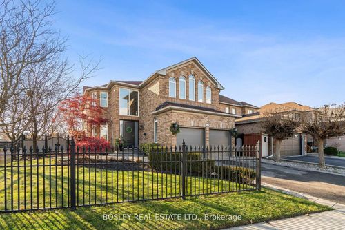 6358 Lisgar Dr, Mississauga, ON, L5N7W1 | Card Image