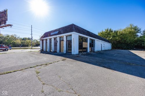 2032 Mounds Rd, Anderson, IN, 46016-5710 | Card Image