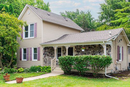 620 Elm St, Maple Park, IL, 60151-7714 | Card Image