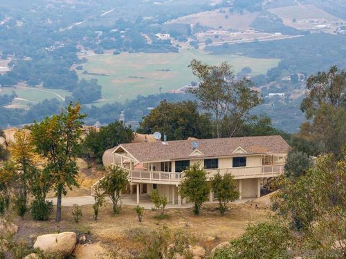 18988 Via Pamela, Jamul, CA, 91935-7802 | Card Image