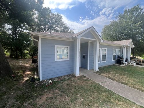 5981 Robinwood St, Little Elm, TX, 75068-3827 | Card Image