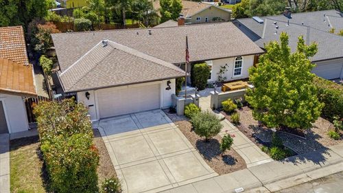7104 Willey Way, Carmichael, CA, 95608 | Card Image