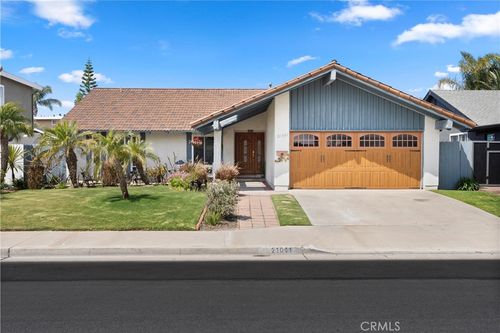 21041 Strathmoor Ln, Huntington Beach, CA, 92646-7333 | Card Image