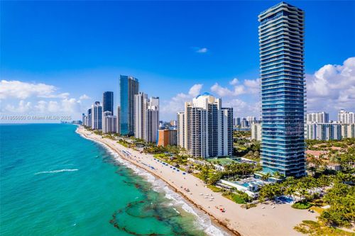 unit-5-19575 Collins Ave, Sunny Isles Beach, FL, 33160-2297 | Card Image