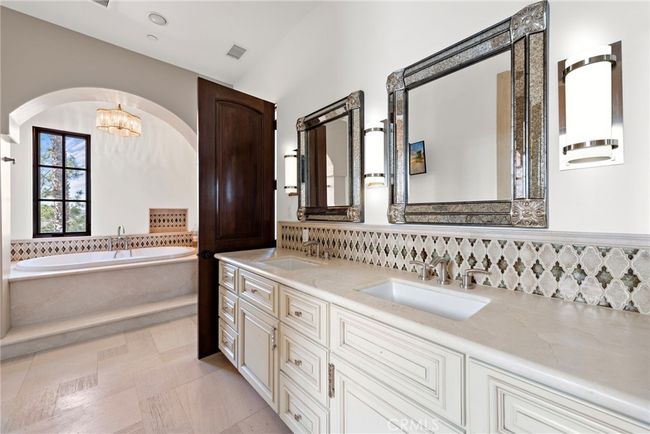 7 Broken Arrow St, House other with 5 bedrooms, 6 bathrooms and 3 parking in Ladera Ranch CA | Image 31