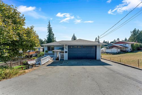 505 Windthrop Rd, Colwood, BC, V9C3B6 | Card Image