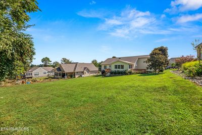 216 Konawa Lane, House other with 3 bedrooms, 2 bathrooms and null parking in Loudon TN | Image 3