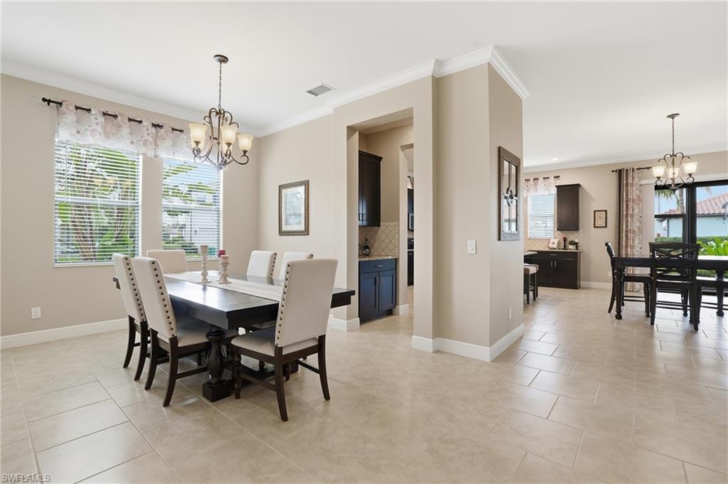 Residential in NAPLES 3