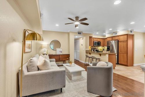 3463 Coastine Pl, San Diego, CA, 92110 | Card Image