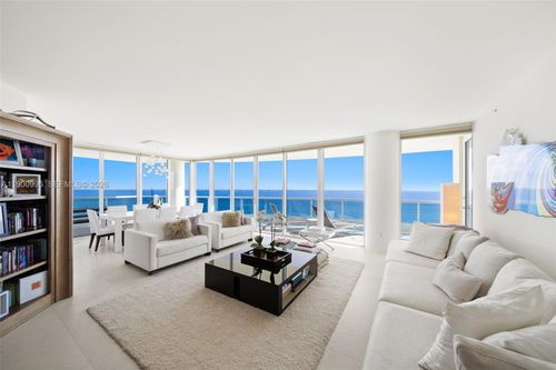 2409-5025 Collins Ave, Miami Beach, FL, 33140-2785 | Card Image