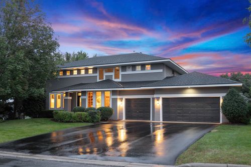 2125 Longacres Dr, Chanhassen, MN, 55317-7565 | Card Image