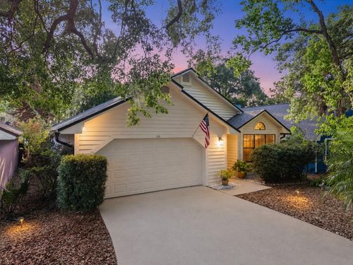 110 Whitley Bay Ln, Longwood, FL, 32779-5626 | Card Image