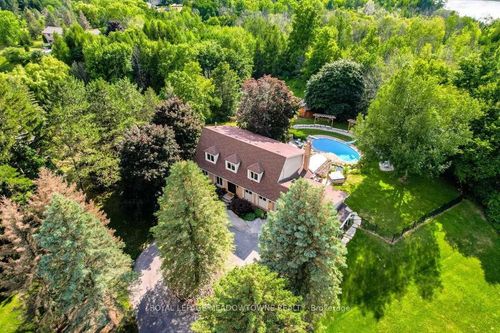 19 Steele Home Crt, Bolton, ON, L7E0B1 | Card Image