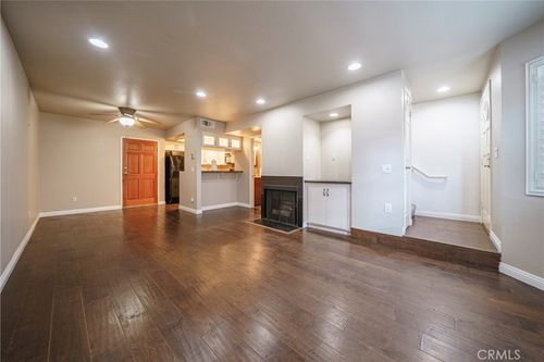 apt-22-13919 Arthur Ave, Paramount, CA, 90723-6022 | Card Image