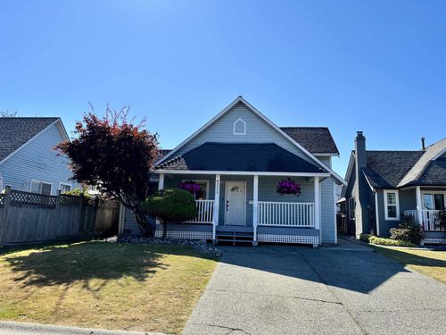 6311 135a St, Surrey, BC, V3X1J7 | Card Image