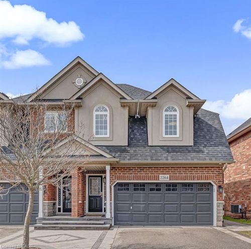 2264 Highcroft Rd, Oakville, ON, L6M4Y4 | Card Image