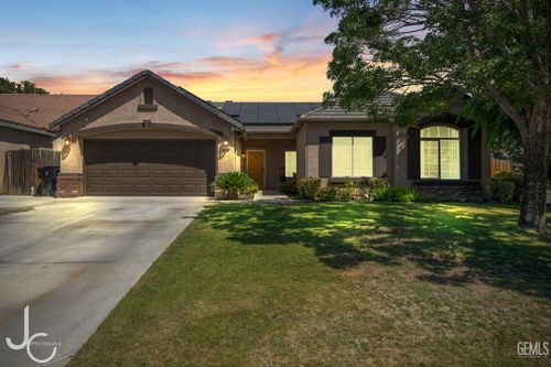 11102 Vista Del Rancho Dr, Bakersfield, CA, 93311-9176 | Card Image