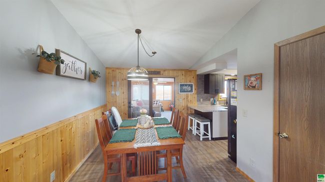 5952 10 Th Ave, House other with 3 bedrooms, 3 bathrooms and null parking in Aurelia IA | Image 6