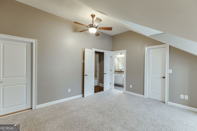 7056 Dove Point Ln, House other with 4 bedrooms, 3 bathrooms and null parking in Hoschton GA | Image 36
