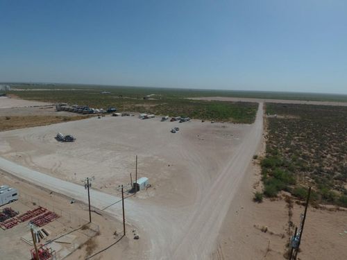 675 W 42nd St, Monahans, TX, 79756 | Card Image