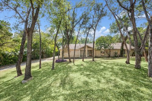 3609 Peregrine Falcon Dr, Austin, TX, 78746-7438 | Card Image