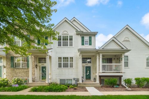 893 Emerald Dr, Pingree Grove, IL, 60140-9114 | Card Image