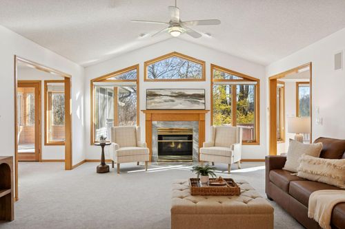 4950 Valley Forge Ln N, Plymouth, MN, 55442-3023 | Card Image